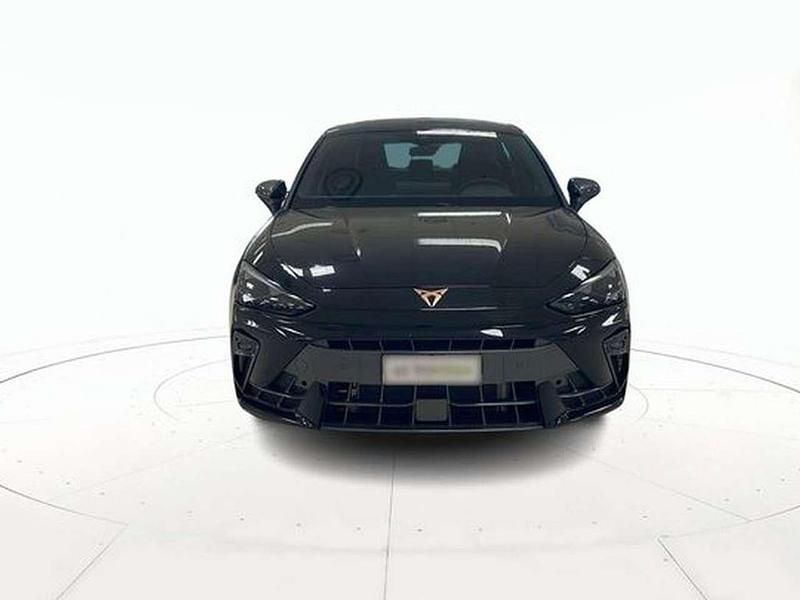 Usata Cupra Leon 150 CV (110 kW) 2025 Nero pastello Berlina