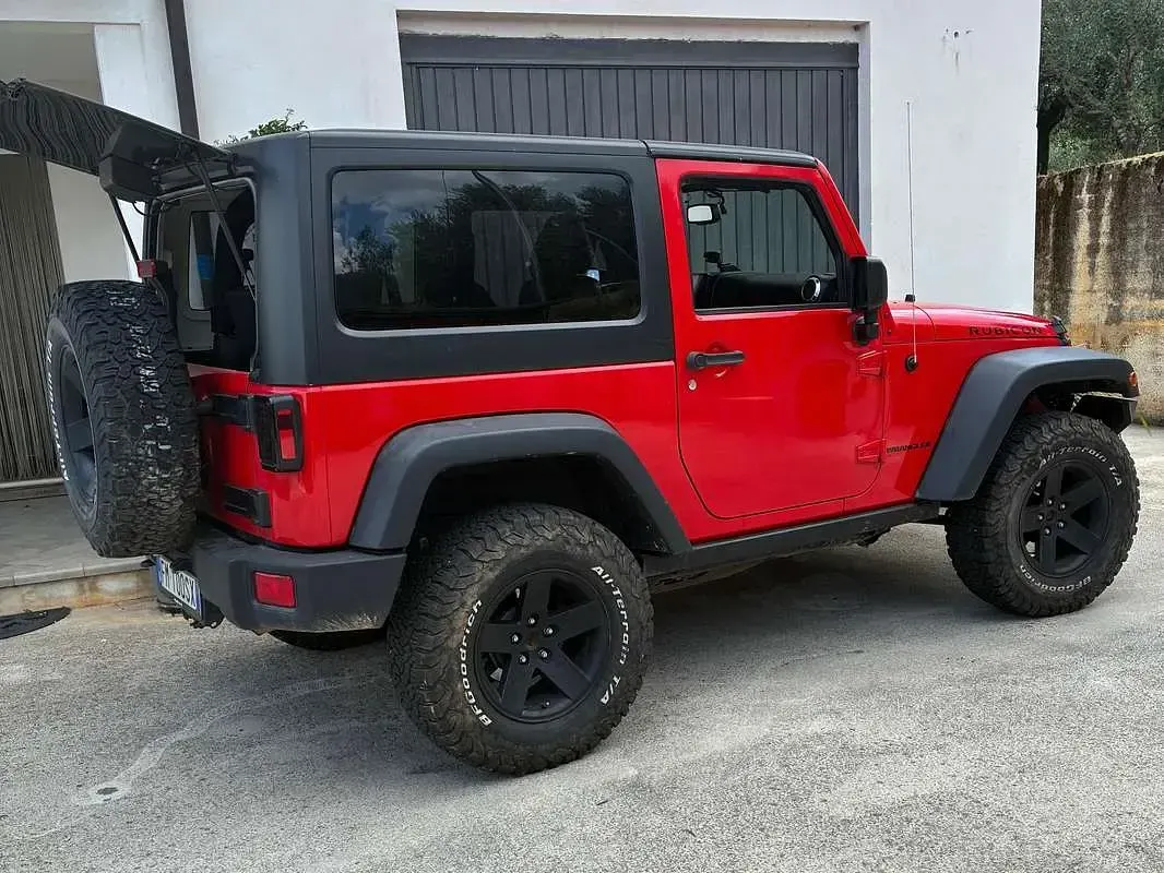 Usata Jeep Wrangler Rubicon 200 CV (147 kW) 2017 Rosso SUV