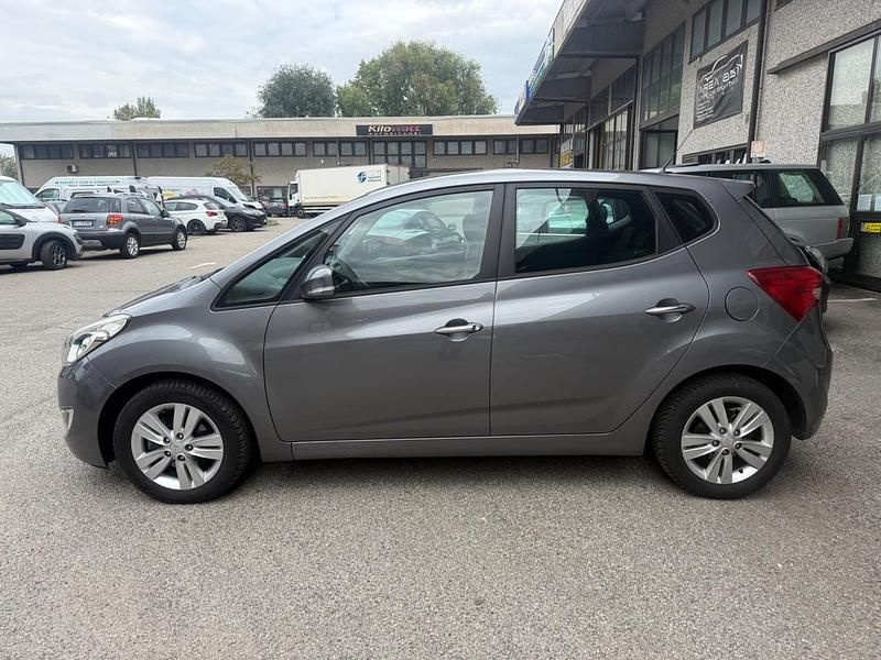 Usata Hyundai ix20 Style 90 CV (66 kW) 2011 Grigio Utilitaria