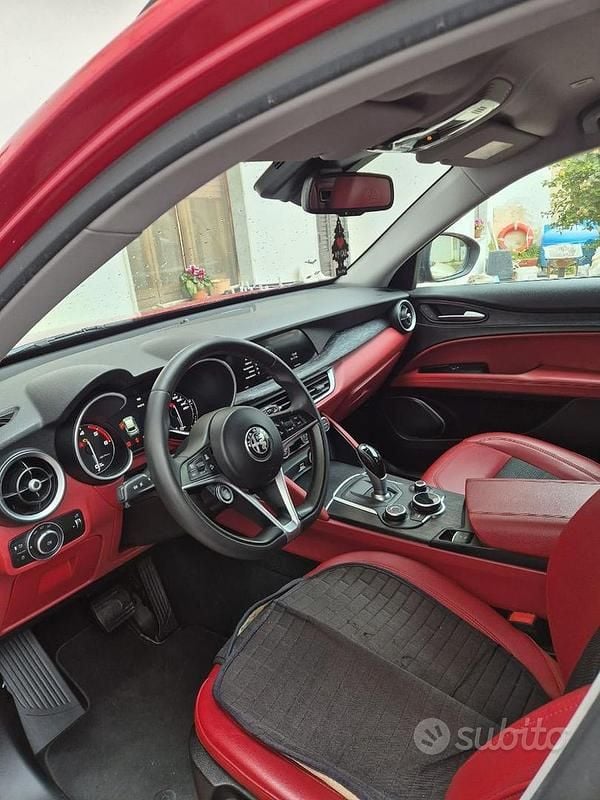 Usata Alfa Romeo Stelvio 190 CV (139 kW) 2019 SUV