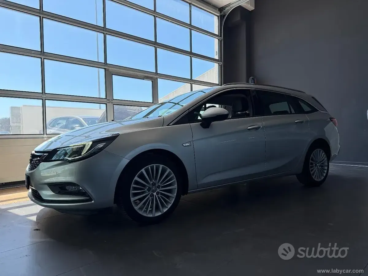 Usata Opel Astra Business 110 CV (80 kW) 2018 Grigio Station wagon