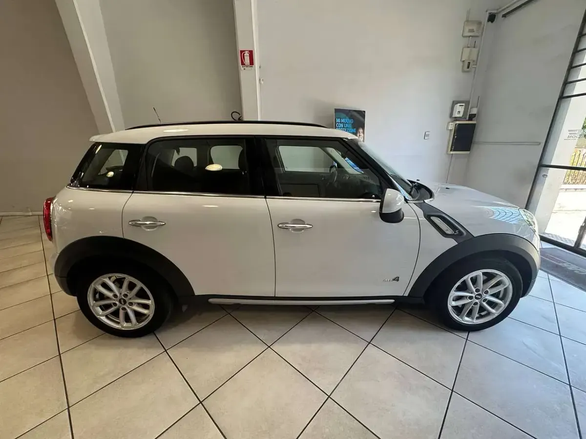 Usata Mini Cooper S Countryman 190 CV (139 kW) 2015 Bianco SUV
