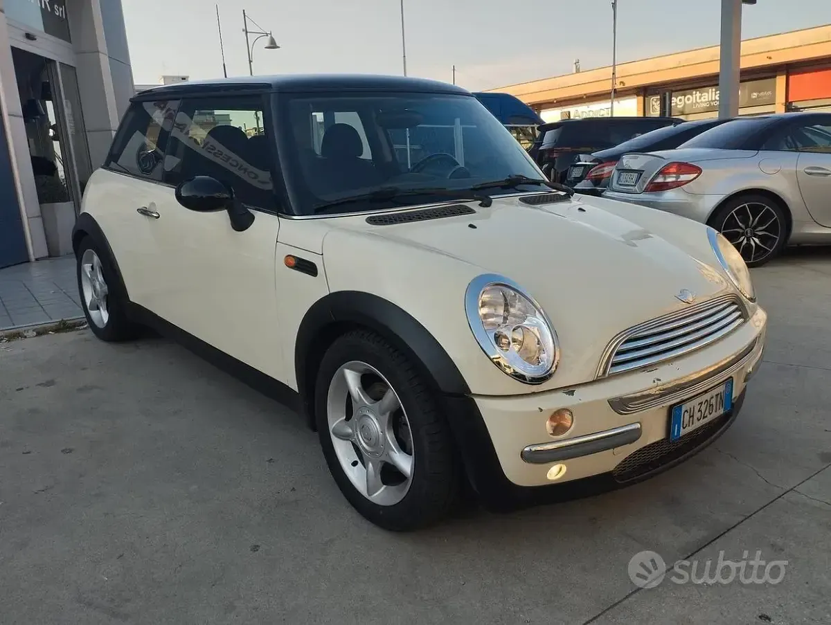 Occasion Mini Cooper 116 ch (85 kW) 2003 Beige Citadine