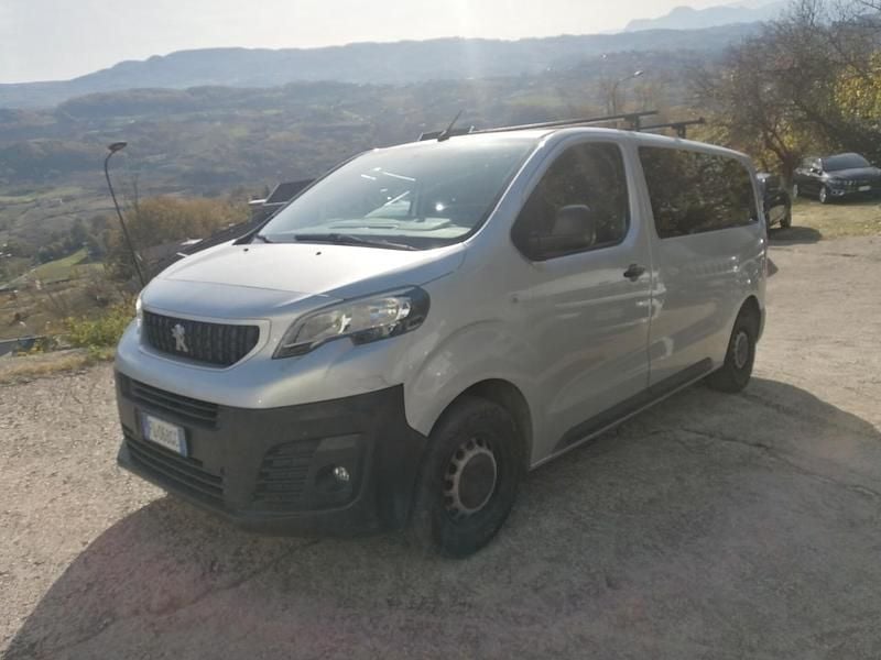 Usata Peugeot Expert 115 CV (84 kW) 2017 Argento Furgone