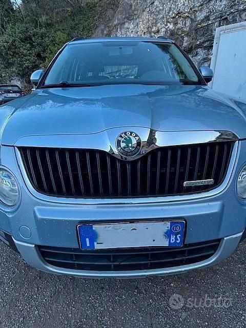 Usata Skoda Yeti 2010 Grigio SUV