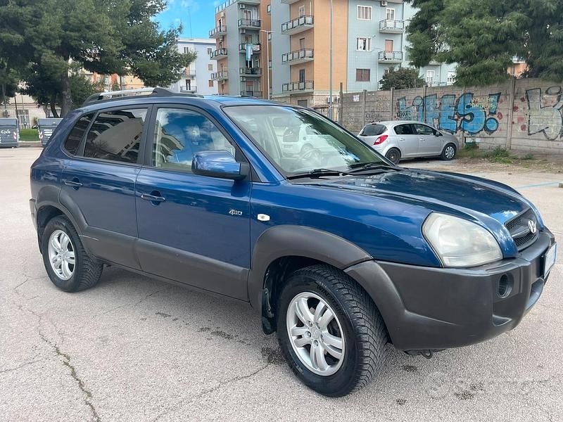 Usata Hyundai Tucson 2006 Blu SUV