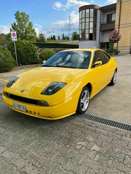 Usata Fiat Coupé 130 CV (95 kW) 1997 Giallo Coupé