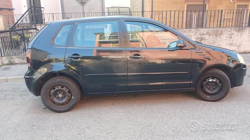 Usata VW Polo 75 CV (55 kW) 2007 Nero Berlina