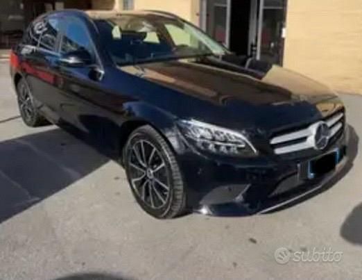 Usata Mercedes C220 Business 194 CV (142 kW) 2018 Nero Station wagon