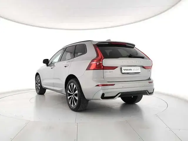 Usata Volvo XC60 145 CV (106 kW) 2024 Grigio SUV