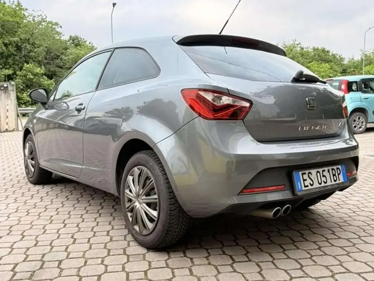Occasion Seat Ibiza FR 105 PK (77 kW) 2013 Grijs Sedan