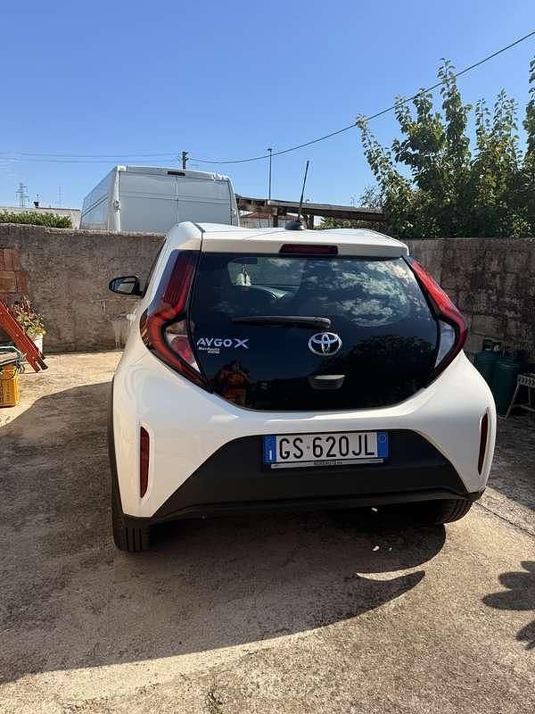 Usata Toyota Aygo X 72 CV (52 kW) 2023 SUV