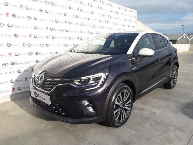 Usata Renault Captur Initiale Paris 154 CV (113 kW) 2020 Antracite pastello SUV