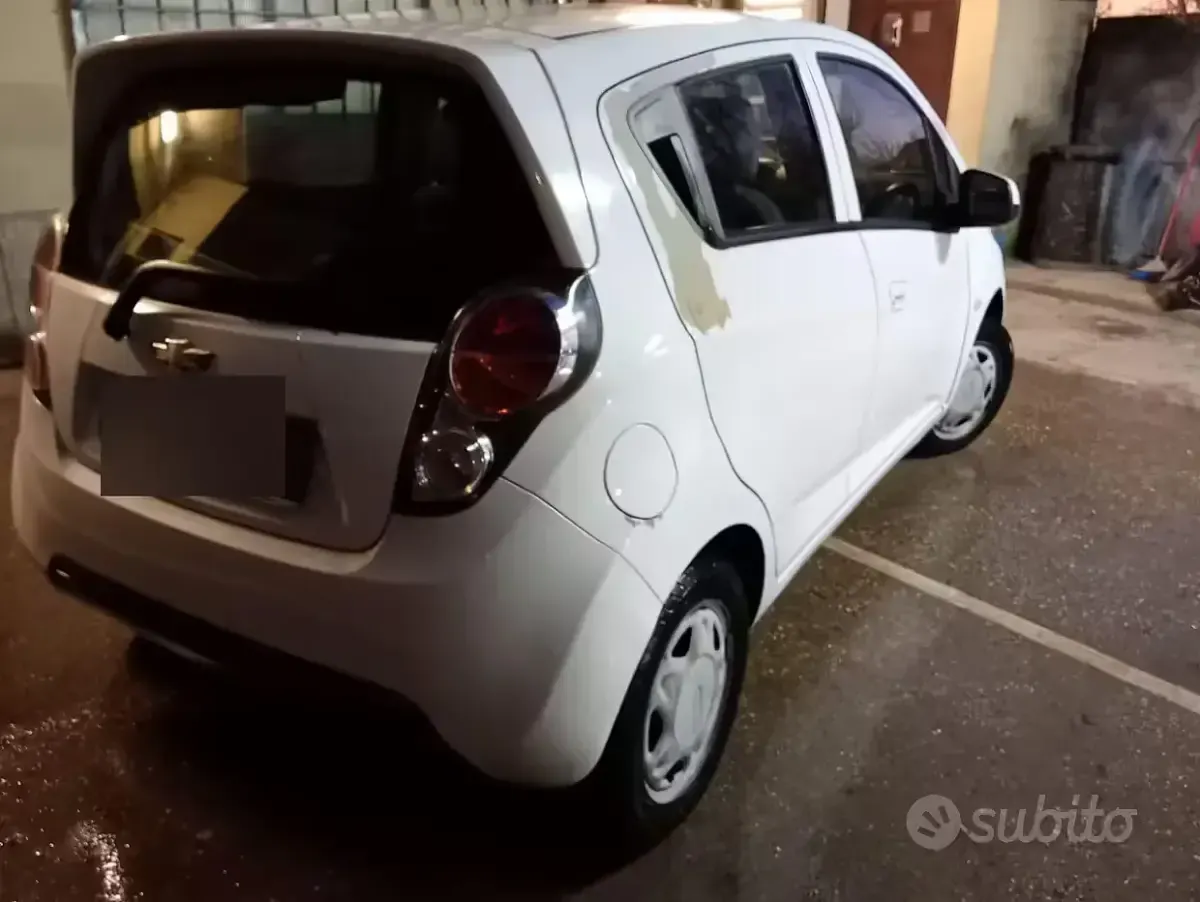 Occasion Chevrolet Spark 68 ch (50 kW) 2012 Blanc Citadine