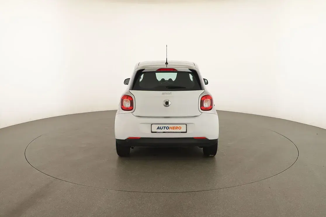 Usata Smart ForFour Passion 70 CV (51 kW) 2017 Bianco Utilitaria