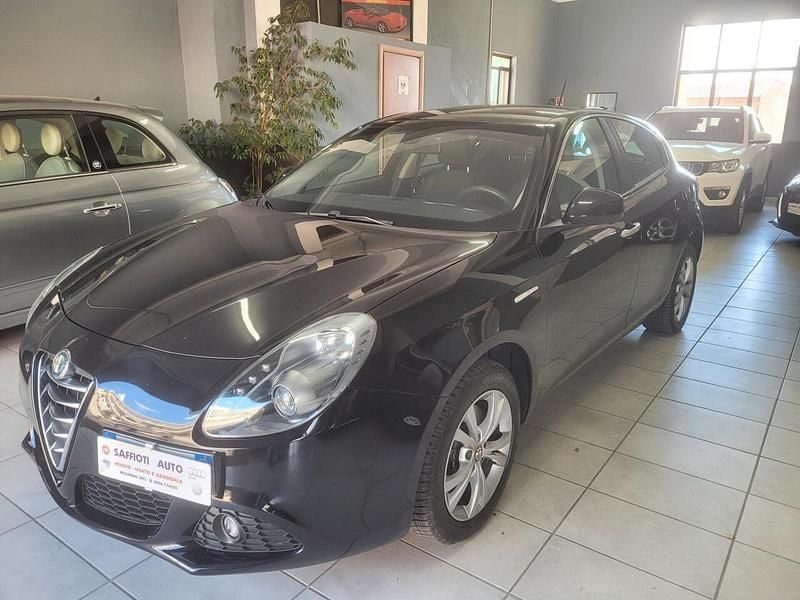 Usata Alfa Romeo Giulietta Distinctive 170 CV (125 kW) 2011 Nero Berlina