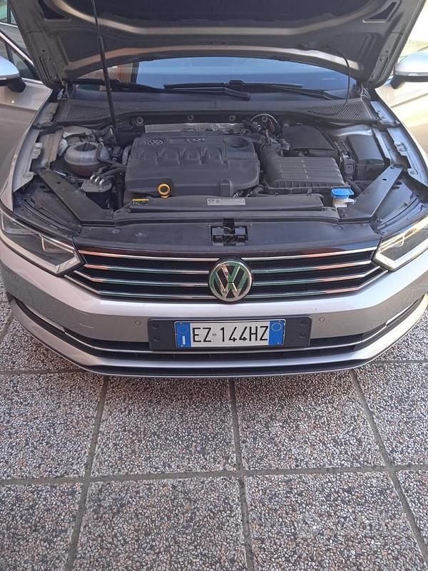 Usata VW Passat Business 150 CV (110 kW) 2014 Grigio Station wagon