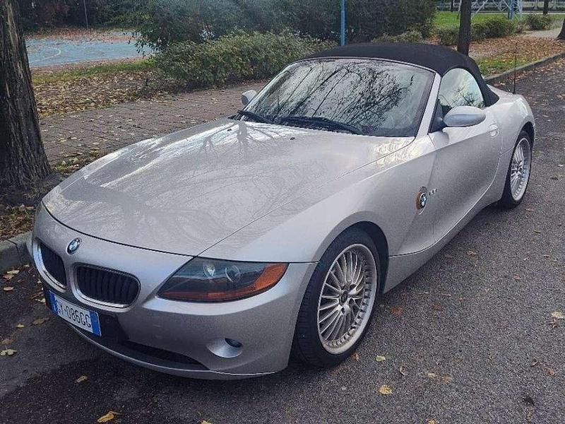 Usata BMW Z4 192 CV (141 kW) 2005 Argento Cabrio