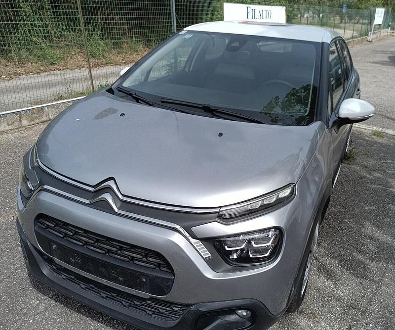 Usata Citroën C3 PureTech 110 CV (80 kW) 2023 Grigio Utilitaria