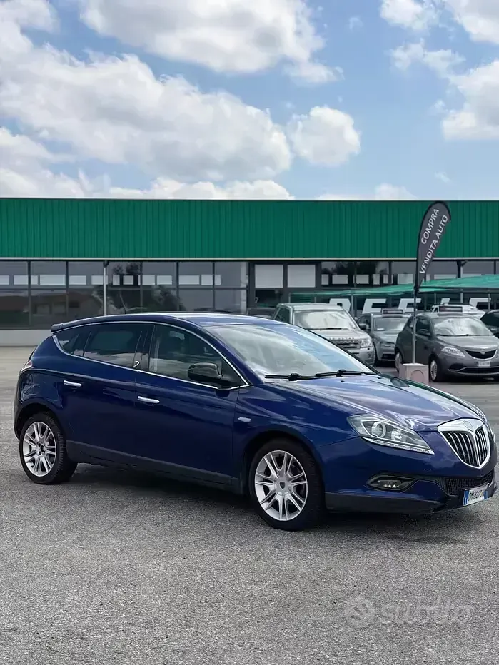 Usata Lancia Delta 150 CV (110 kW) 2008 Bluazzurro Utilitaria