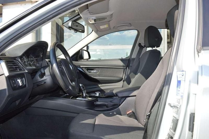 Usata BMW 318 Advantage 150 CV (110 kW) 2018 Argento Station wagon