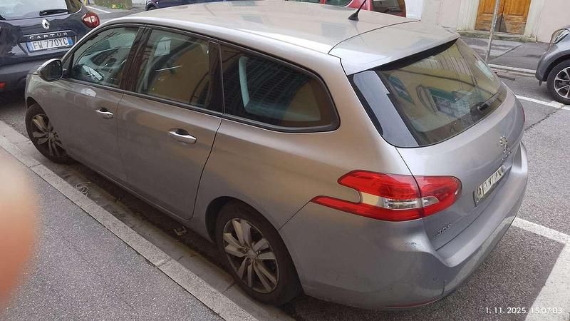 Usata Peugeot 308 SW Active 114 CV (83 kW) 2014 Grigio Station wagon