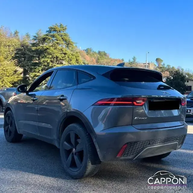 Usado Jaguar E-Pace S 150 CV (110 kW) 2018 Gris SUV