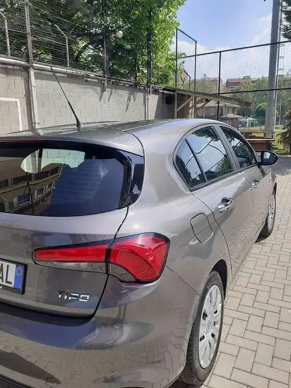 Usata Fiat Tipo Easy 120 CV (88 kW) 2017 Berlina