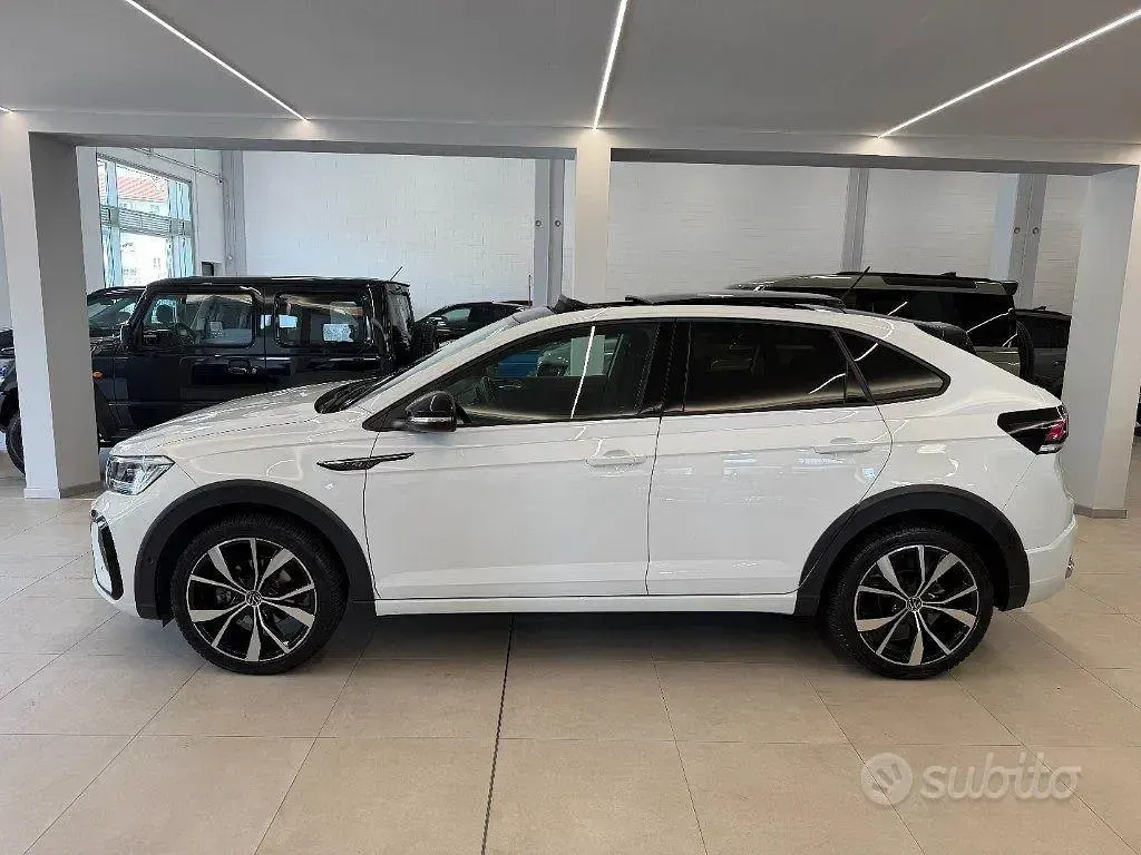 Usata VW Taigo R-line 110 CV (80 kW) 2022 Bianco SUV