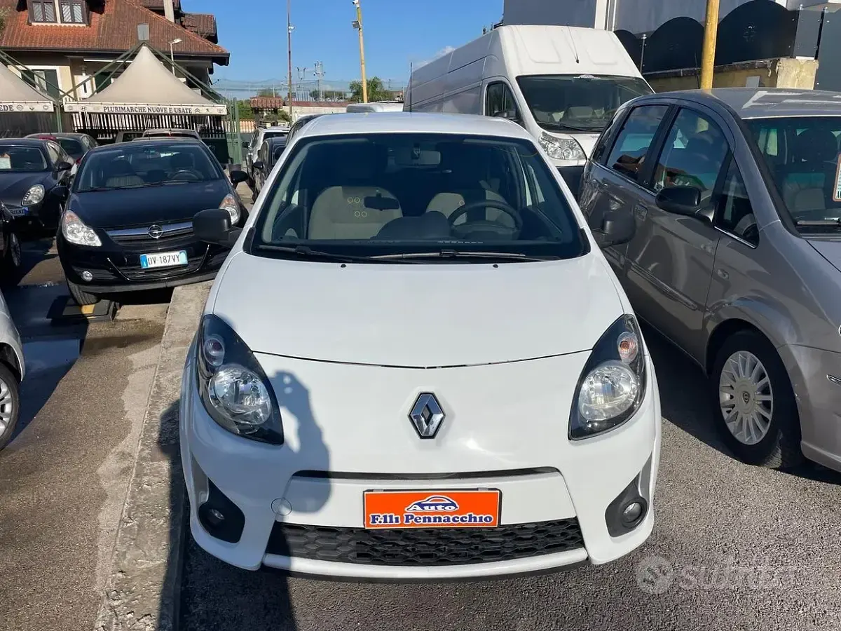 Usata Renault Twingo 75 CV (55 kW) 2010 Bianco Utilitaria