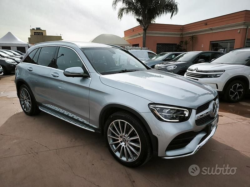 Begagnad Mercedes GLC220 Premium Plus 194 HK (142 kW) 2021 Grå SUV