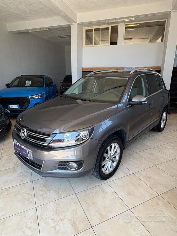 Marrone Usata 2013 VW Tiguan Sportline SUV | 8900 € (Ottimo prezzo) - Immagine 1/4