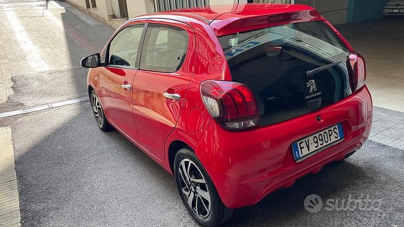 Usata Peugeot 108 Allure 72 CV (52 kW) 2019 Rosso Berlina
