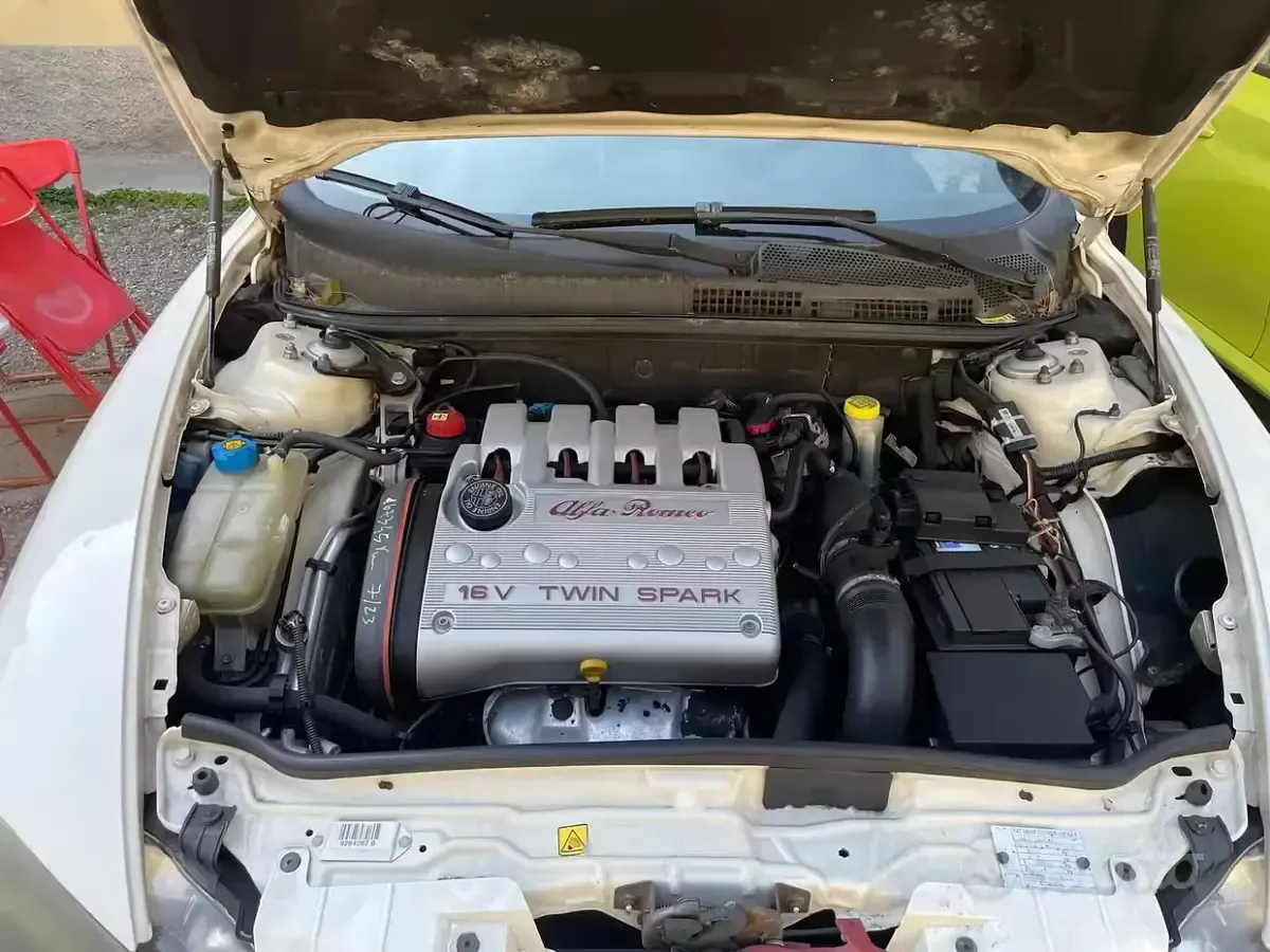 Usata Alfa Romeo 147 120 CV (88 kW) 2008 Bianco Utilitaria