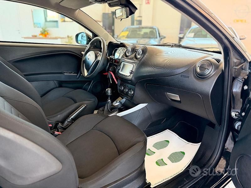 Usata Alfa Romeo MiTo Super 95 CV (69 kW) 2018 Nero Utilitaria