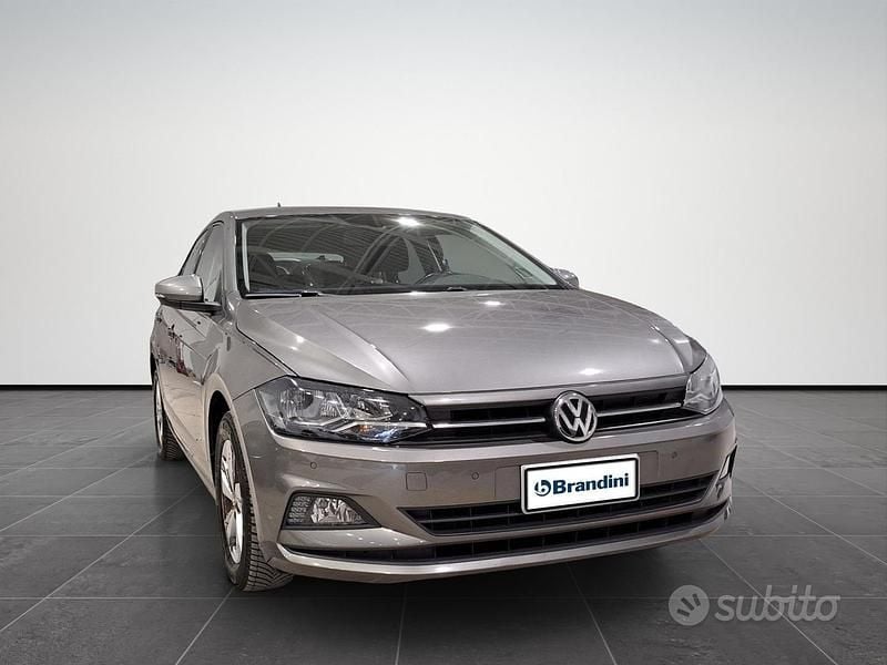 Usata VW Polo Comfortline 90 CV (66 kW) 2019 Grigio Utilitaria