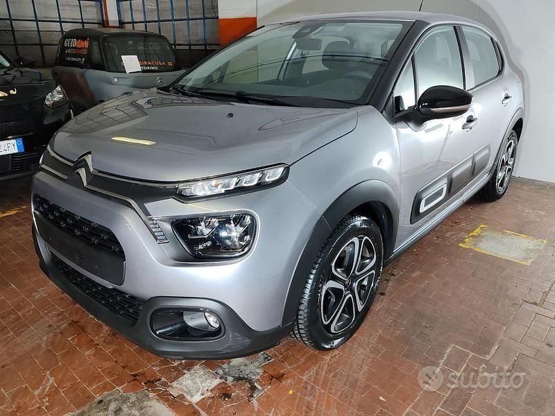 Usata Citroën C3 PureTech 110 CV (80 kW) 2024 Grigio Berlina