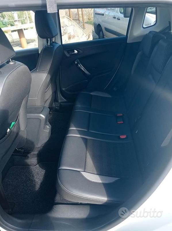 Usata Peugeot 2008 2016 Bianco SUV