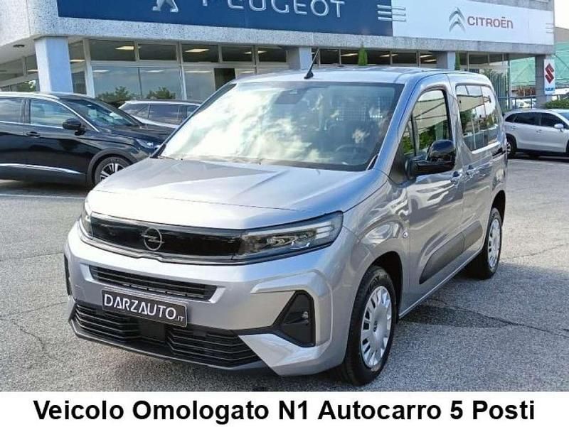 Grigio Usata 2024 Opel Combo Life Edition+ | 19.600 € (Buon prezzo) - Immagine 1/4