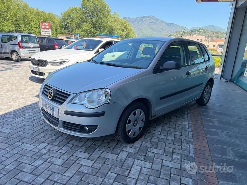 Usata VW Polo 69 CV (50 kW) 2007 Grigio Utilitaria