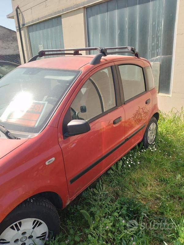 Usata Fiat Panda 60 CV (44 kW) 2003 Rosso Utilitaria