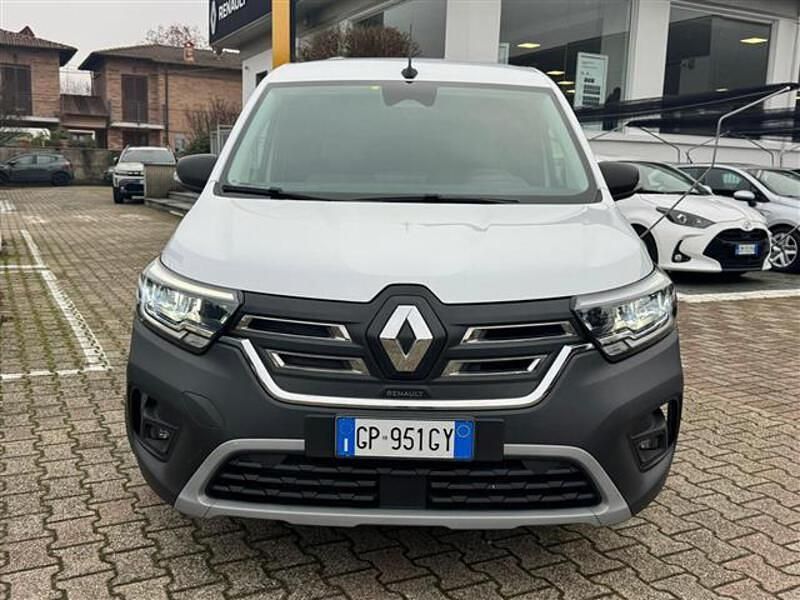 Usata Renault Kangoo 22 kW (30 CV) 2023 Bianco Monovolume
