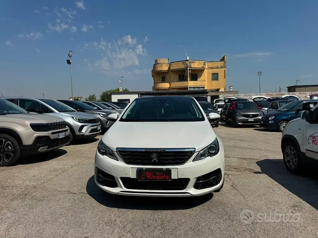 Usata Peugeot 308 Allure 131 CV (96 kW) 2019 Bianco Berlina