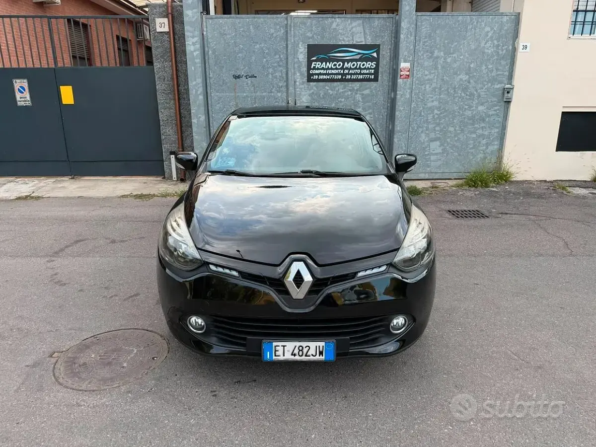 Usata Renault Clio IV 73 CV (53 kW) 2014 Nero Berlina