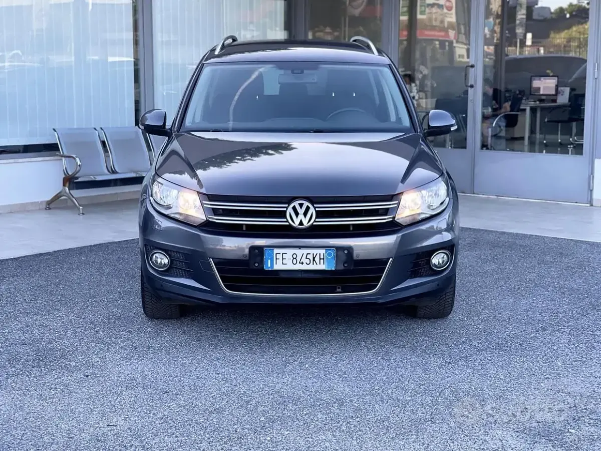 Usata VW Tiguan 110 CV (80 kW) 2015 Grigio SUV