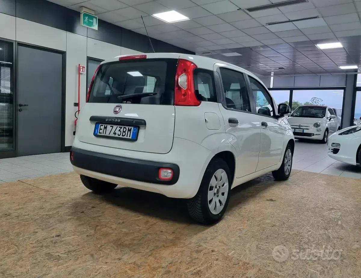 Usata Fiat Panda Pop 69 CV (50 kW) 2013 Bianco Utilitaria