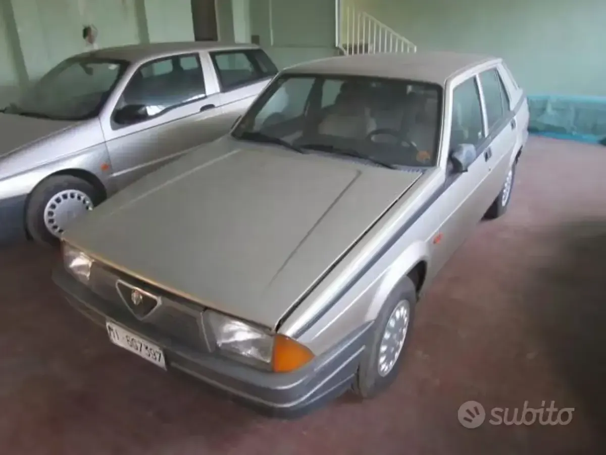 Usata Alfa Romeo 75 110 CV (80 kW) 1988 Berlina