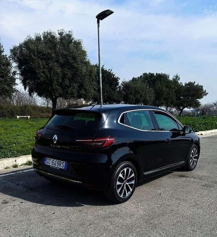 Usata Renault Clio V Intens 116 CV (85 kW) 2021 Nero Berlina