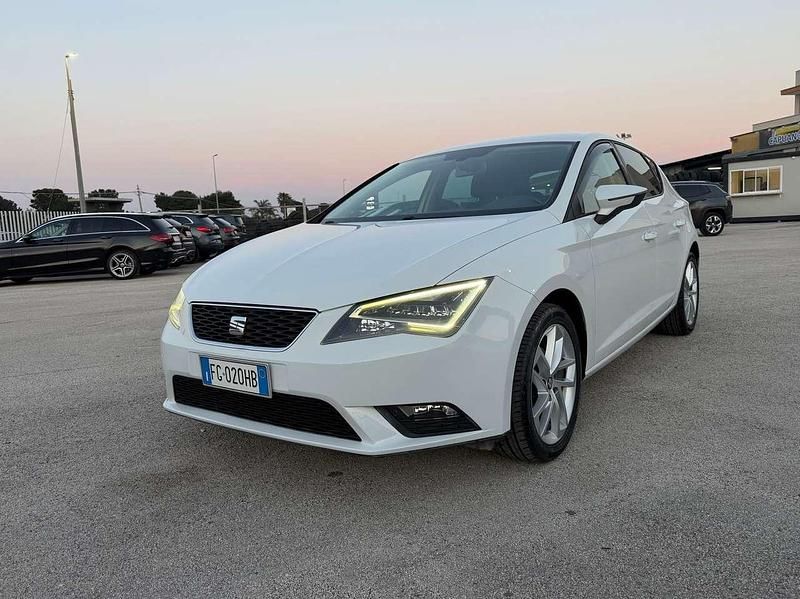 Usata Seat Leon Business 110 CV (80 kW) 2017 Bianco Berlina