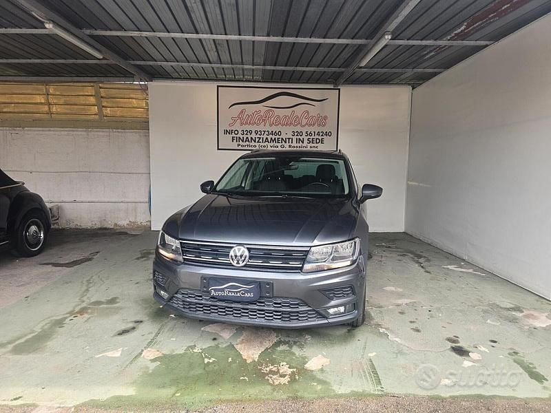 Grigio Usata 2019 VW Tiguan SUV | 17.650 € (Super prezzo) - Immagine 1/4